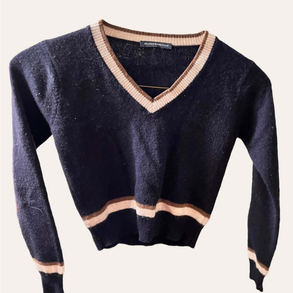 Brandy Melville vneck sweater in navy
